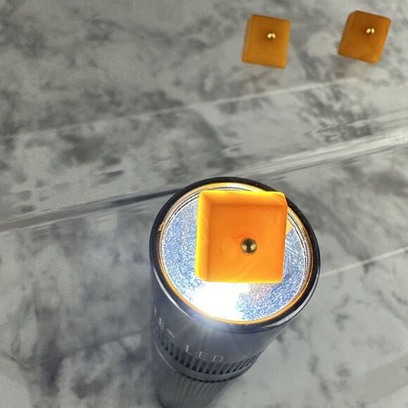 Vintage Natural Honey Baltic Amber Clip On Earrings Bead Cellulose Buttons - Picture 12 of 12